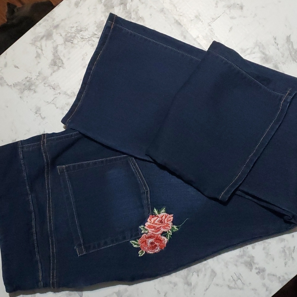 Pioneer Woman wide legg pants size XXXL